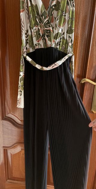 Mono largo estampado floral y negro