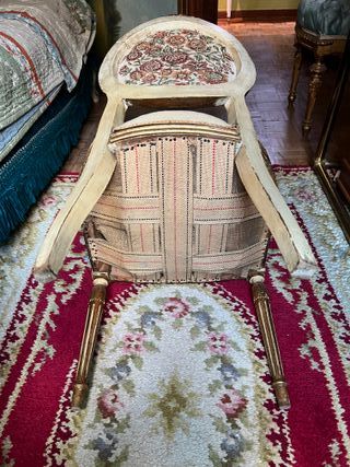 Elegante Silla Luis XVI Madera Dorada Tapizada