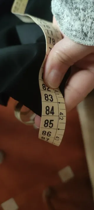 Vestido fiesta negro con chaqueta