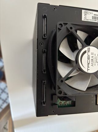 Icy Dock FlexCage 5 discos duros hot-swap + 2TB