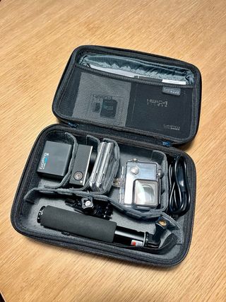GoPro Hero 4 + accessori