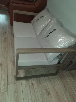 Sofá exterior Sklum sin estrenar. Costaba 270€.