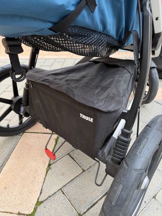 Carrito de bebé Thule con capazo