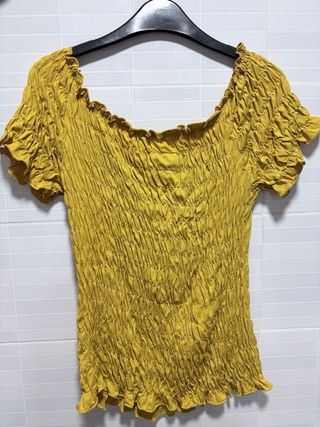 Camiseta nudo abeja mostaza