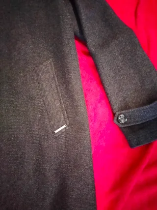 Abrigo de hombre gris