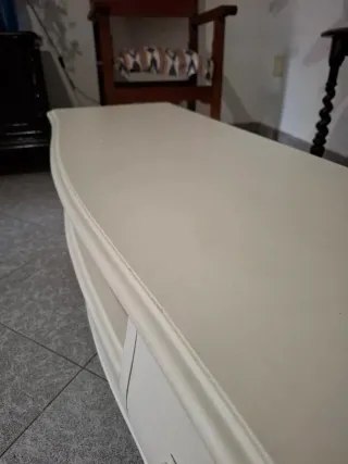 Mueble TV blanco roto y madera