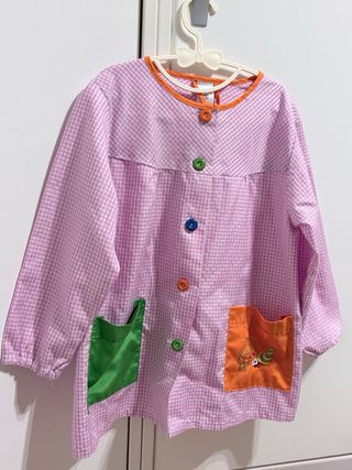 Bata infantil cuadros rosa 3-4 años