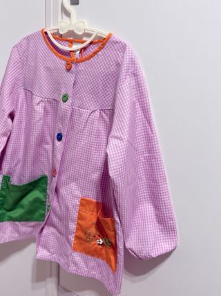 Bata infantil cuadros rosa 3-4 años