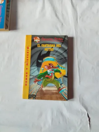El fantasma del metro: Geronimo Stilton 12 (Spa...