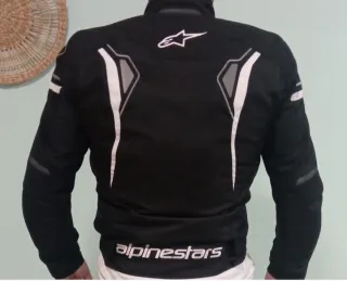 Chaqueta Alpinestars Negra TALLA -S muy nueva
