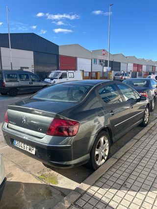 Peugeot 407