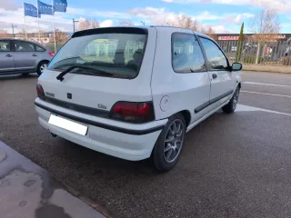 Renault Clio 1997