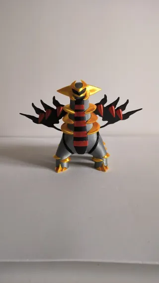 Giratina Figura (Forma Modificada)