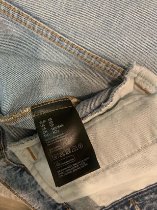 Chaqueta vaquera con capucha Divided Talla S