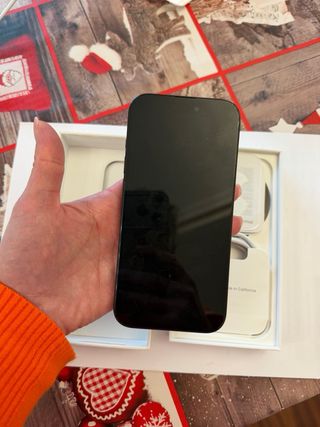 iPhone 15 Pro 128GB Negro Titanio