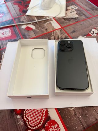 iPhone 15 Pro 128GB Negro Titanio