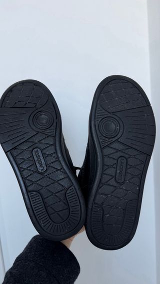 Zapatillas Lacoste niño talla 37 negras