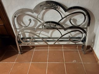 Cabecero antiguo acero cama matrimonio