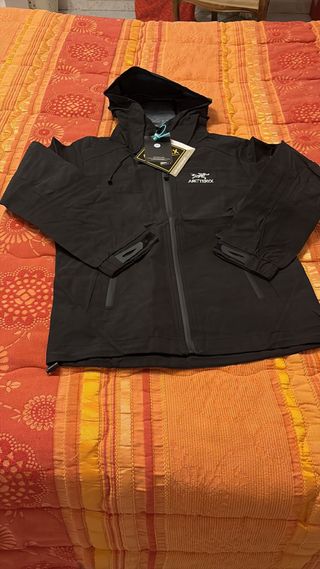 Chaqueta Arc'teryx GORE-TEX Negra Talla XL