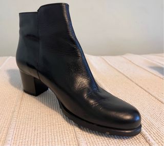 Botines de piel negros