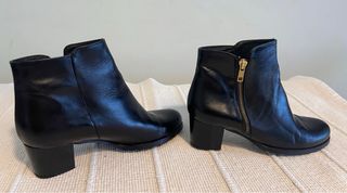 Botines de piel negros