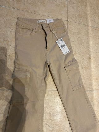 Pantalón cargo flare Mango Teen beige