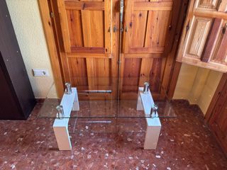 Mesa baja de cristal