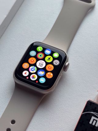 Apple Watch SE 2ª gen 40mm Cellular LTE Argento