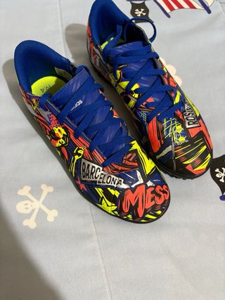 Scarpe da calcio Adidas multitacco per bambini