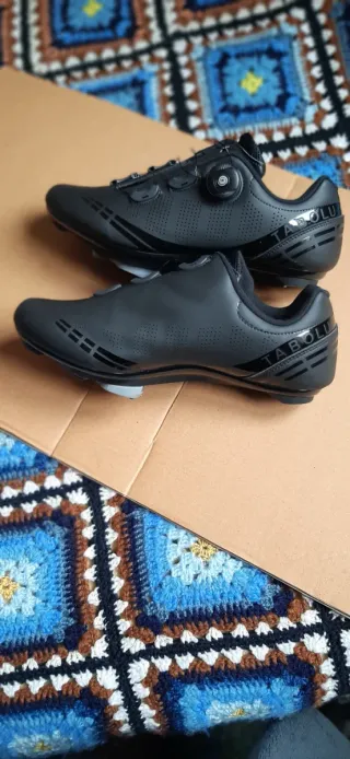 Zapatos,Pedales y Calas look carretera.talla 43