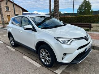Toyota RAV4 2015