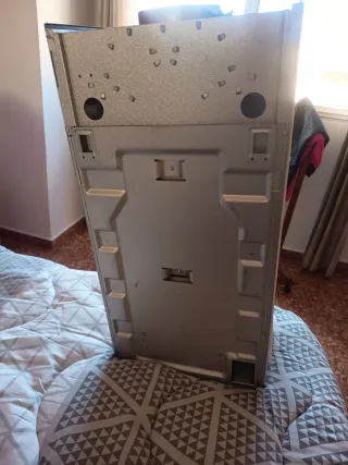 Calentador de gas Ariston blanco