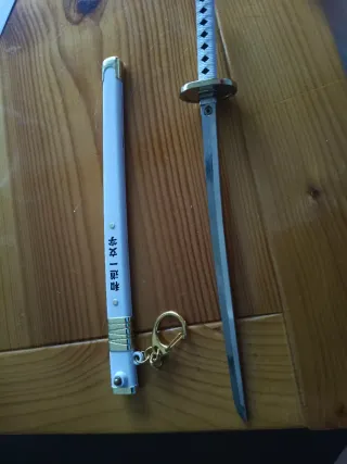 Catana pequeña con llavero de Japón