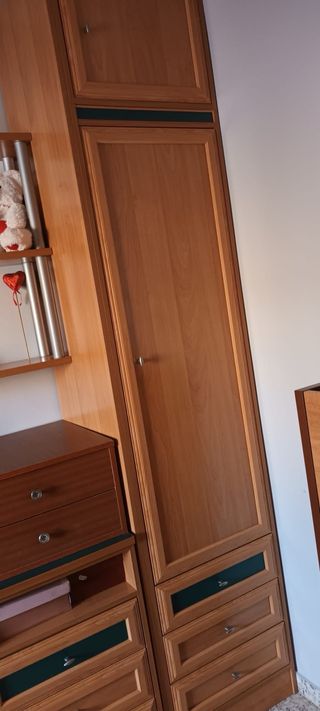 Mueble dormitorio con cama y almacenaje