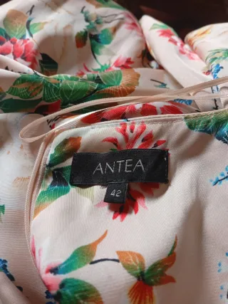 Vestido salmón estampado flores y aves