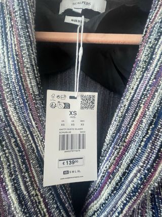 Total look Scalpers: pantalón y chaqueta