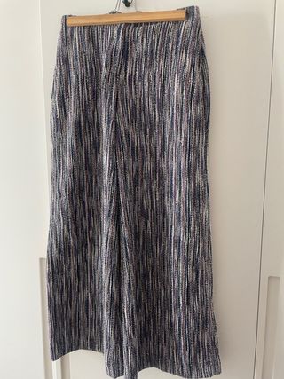 Total look Scalpers: pantalón y chaqueta