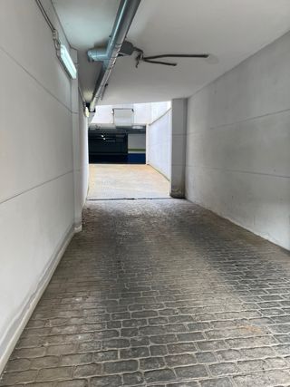 Alquiler de plaza amplia de coche o moto