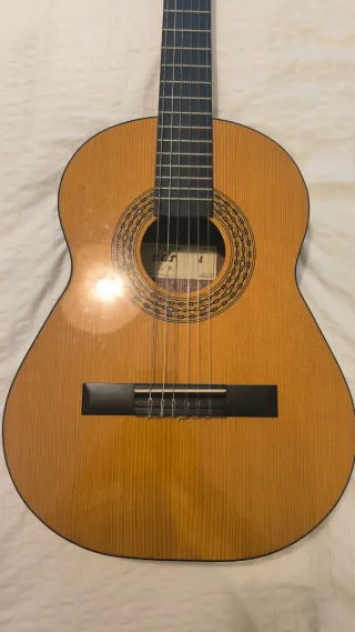 Guitarra Admira Infantil (con funda)