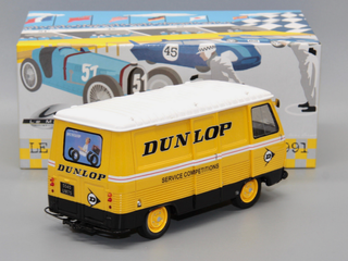 Furgoneta Peugeot J7 Dunlop (Le Mans Miniatures)