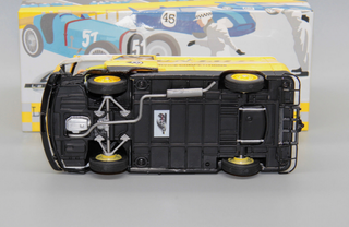 Furgoneta Peugeot J7 Dunlop (Le Mans Miniatures)