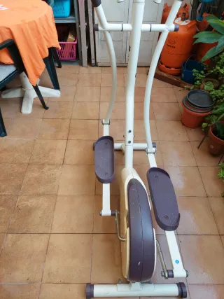 Bicicleta Estática Elíptica