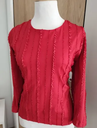 Blusa roja textura tiras fruncidas brillos XXXL 46