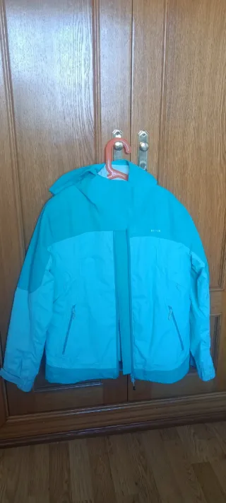 Chaqueta desmontable. Talla 12 años