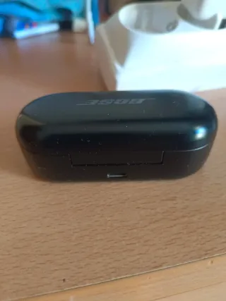 Estuche Auriculares Bose Negro