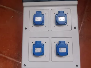 Cuadro Eléctrico Trifásico y Monofásico