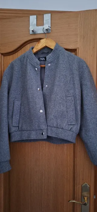 Chaqueta Bomber Zara Gris Talla S