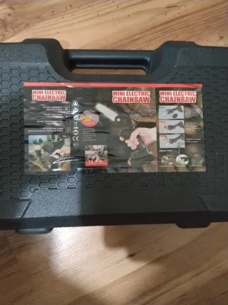 Mini motosierra eléctrica 48V