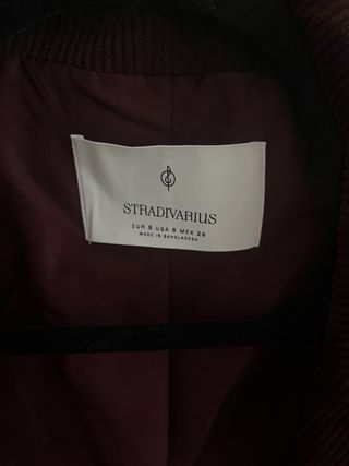 Traje falda pantalon de pana color burdeos