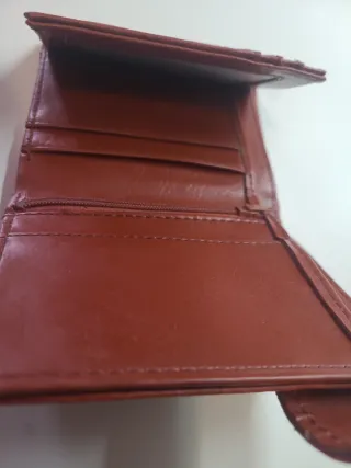 Cartera billetero de cuero